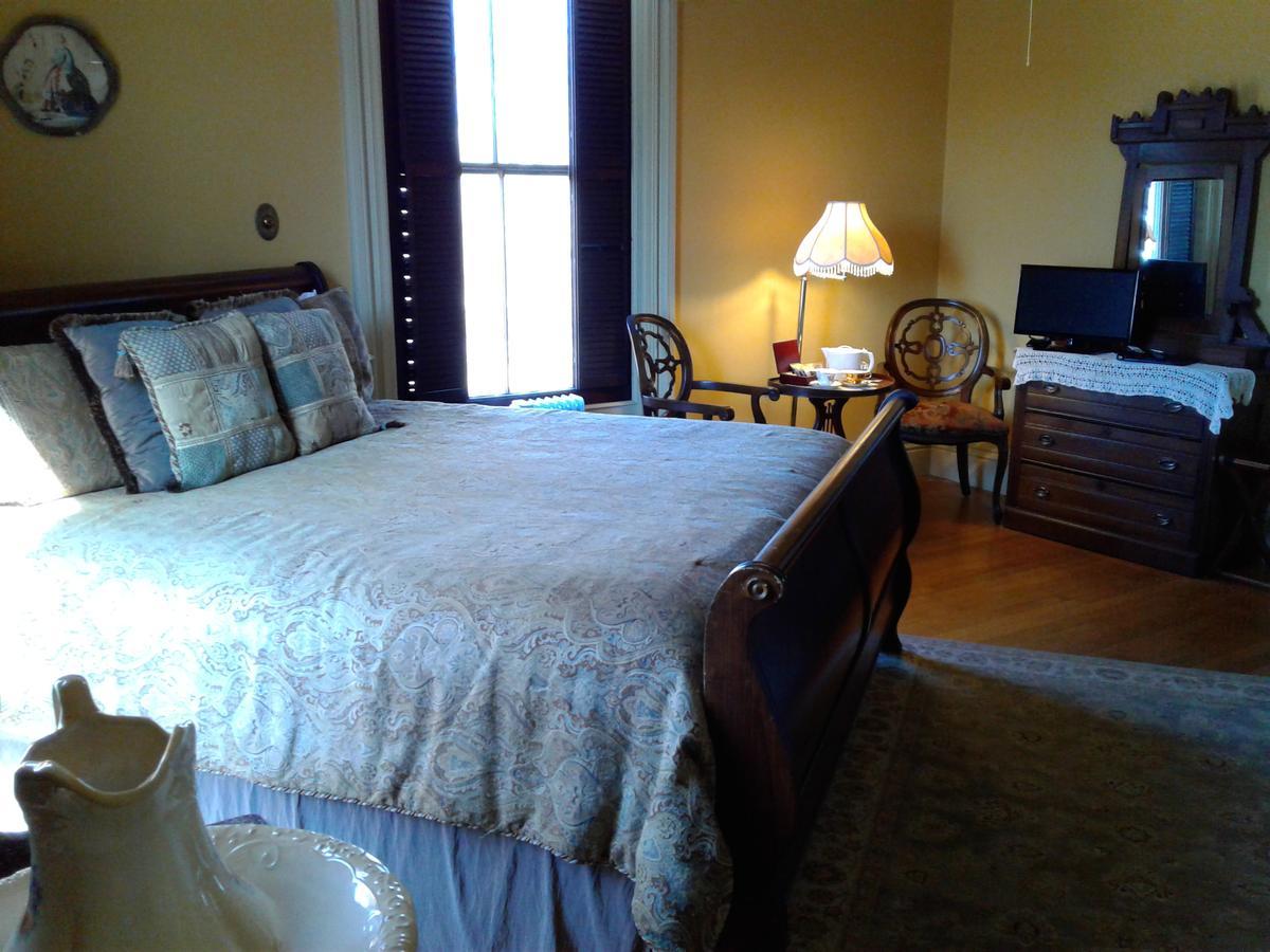 Proctor Mansion Inn Wrentham Bagian luar foto